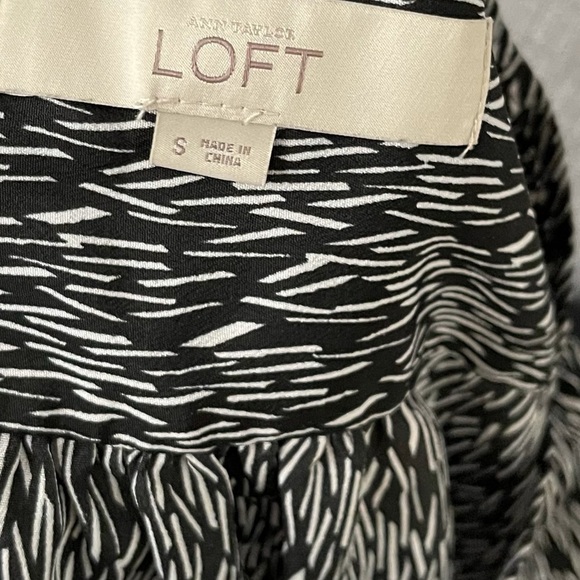 Ann Taylor Loft Elastic Waist Lined Dress Small - Picture 10 of 10